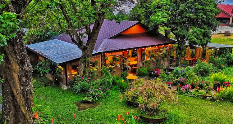 Chars-Garden-Cafe-Tagaytay