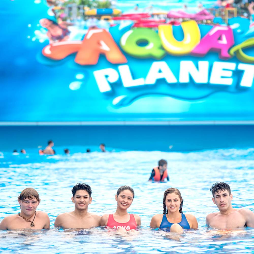 Aqua Planet - Wave Pool