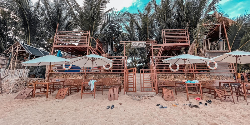 Island Life Beach Resort - Tambobong Beach