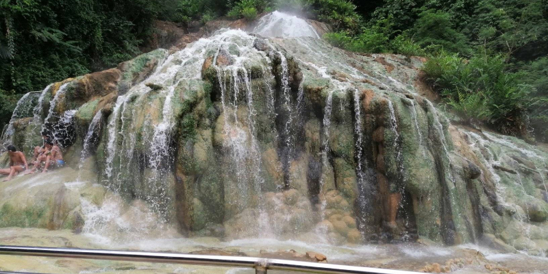 Bilawa Mainit Hot Waterfall