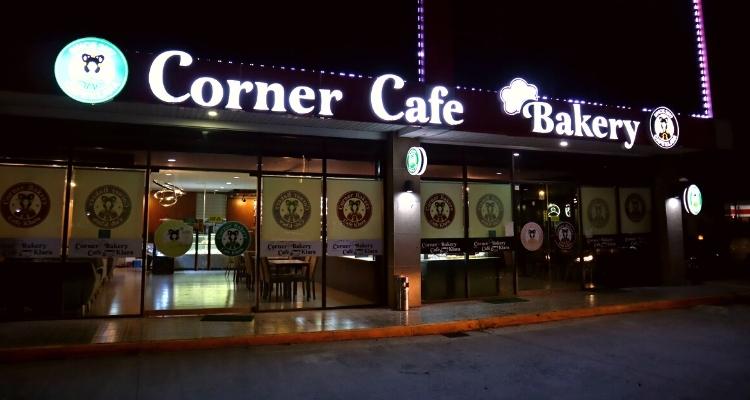 Corner Café Bakery (Cafe Klara)